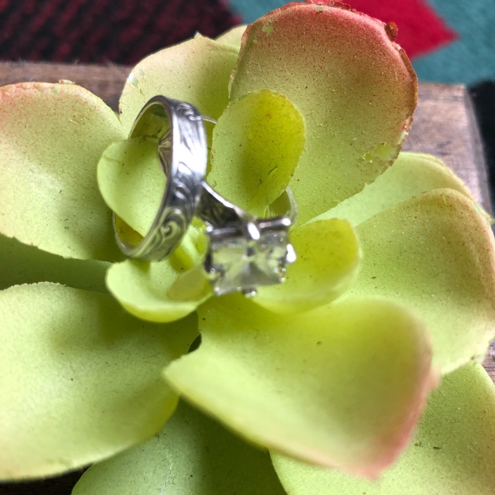 Rockin out ring set